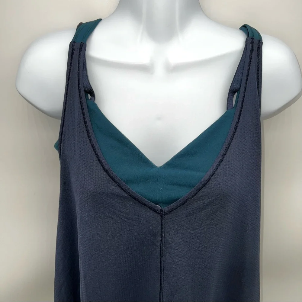 Lululemon Athletica Women’s Deep Blue Tank Top w/Teal Built in Bra-Size 8 - Picture 2 of 10